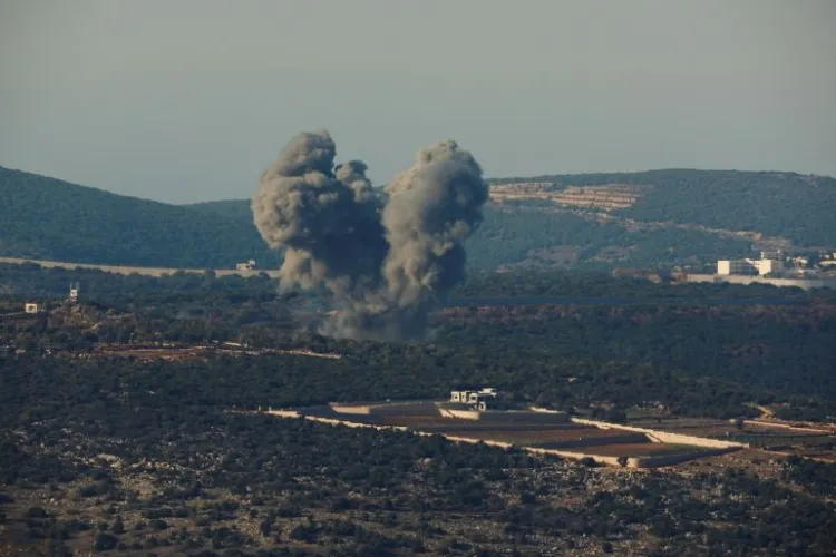 جيش الاحتلال يشن هجوما استباقيا على لبنان وحزب الله يقصف مواقع إسرائيلية